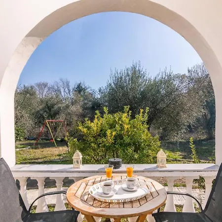 Lamda By Estia Apartment *