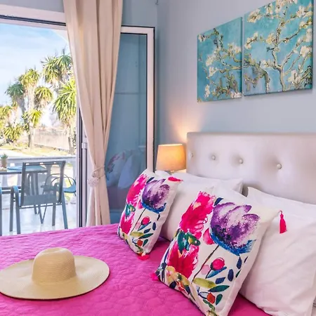 Lamda By Estia アパート ロダ